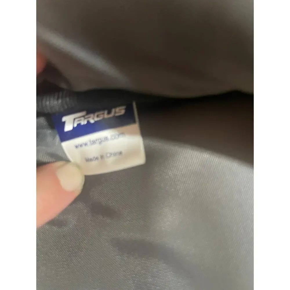 Targus Platinum Deluxe Padded 17